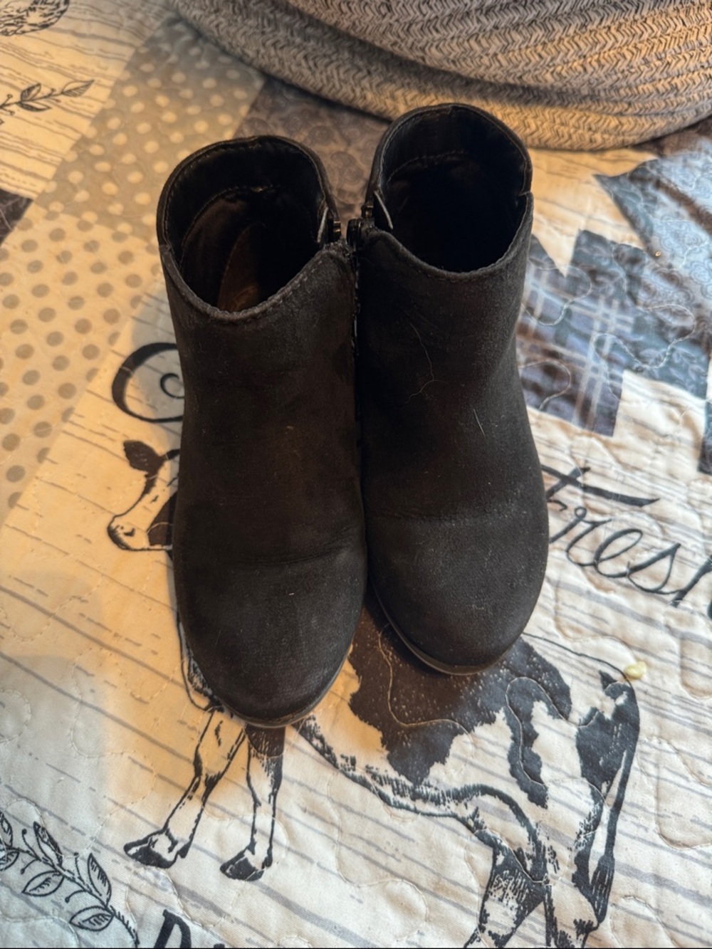 Black boots
